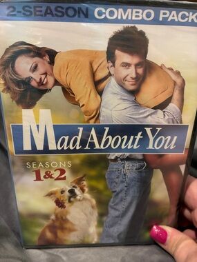 Mad About You: Seasons 1 & 2 DVD Combo Pack - Yellow Jacket Artwork